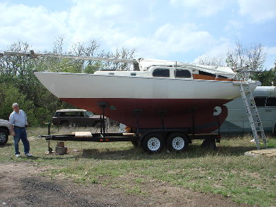 triton tx on trailer.jpg